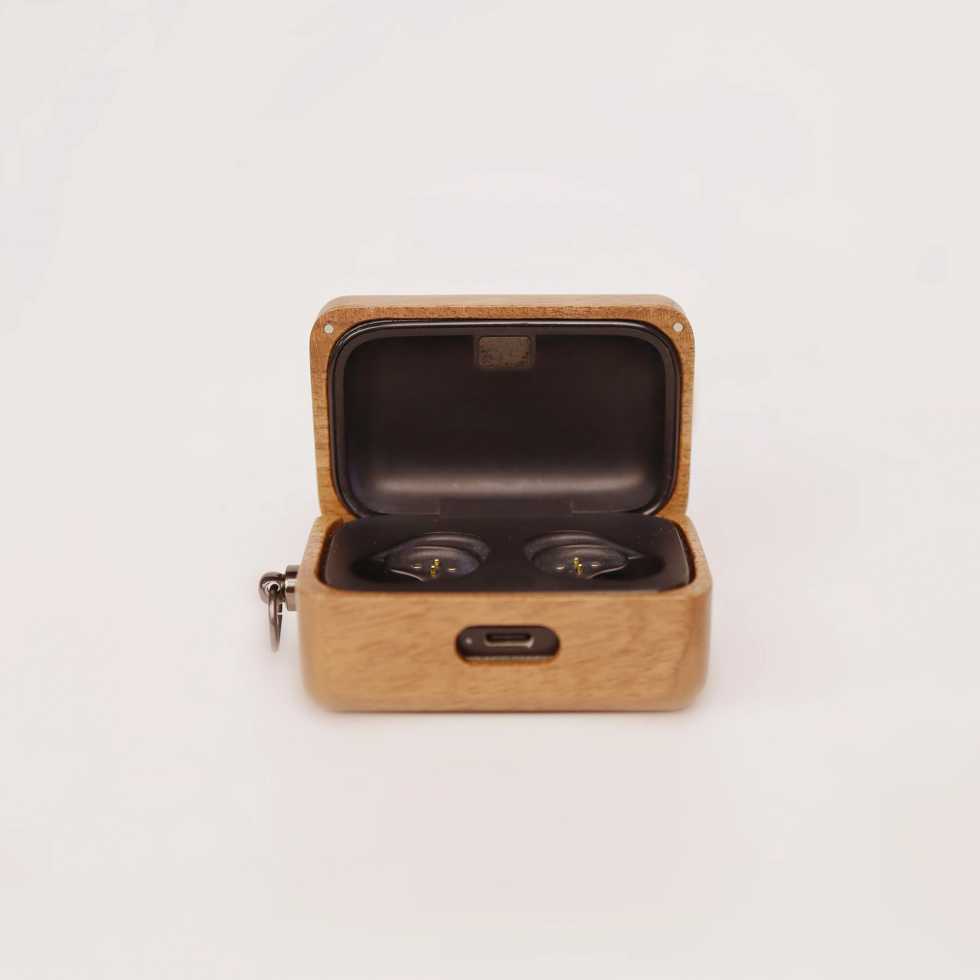 Sennheiser Headphone Momentum 4 - Walnut Solid Wood Case for Sennheiser